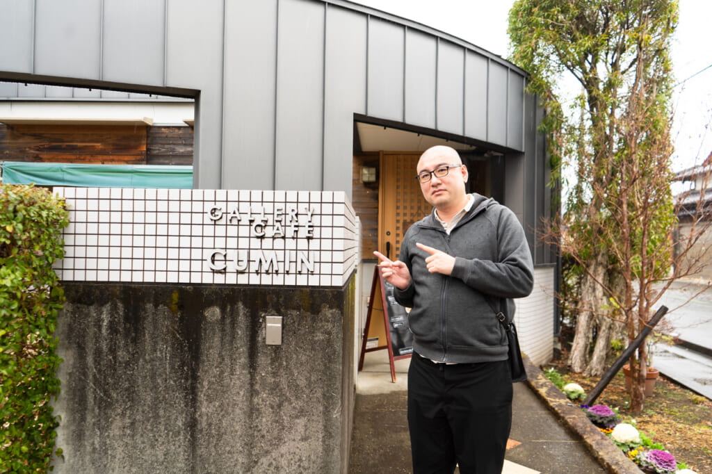 クミン　店舗外観